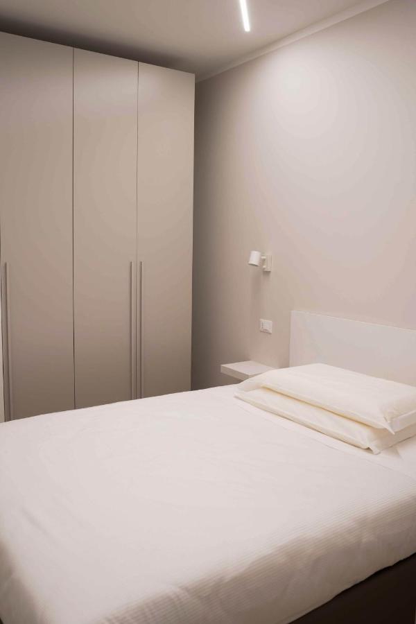 Aparthotel Terranova49 Novara Esterno foto