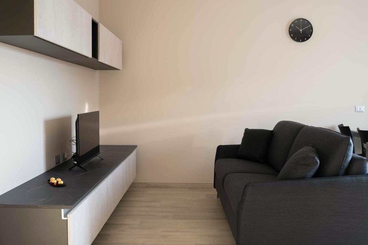 Aparthotel Terranova49 Novara Esterno foto