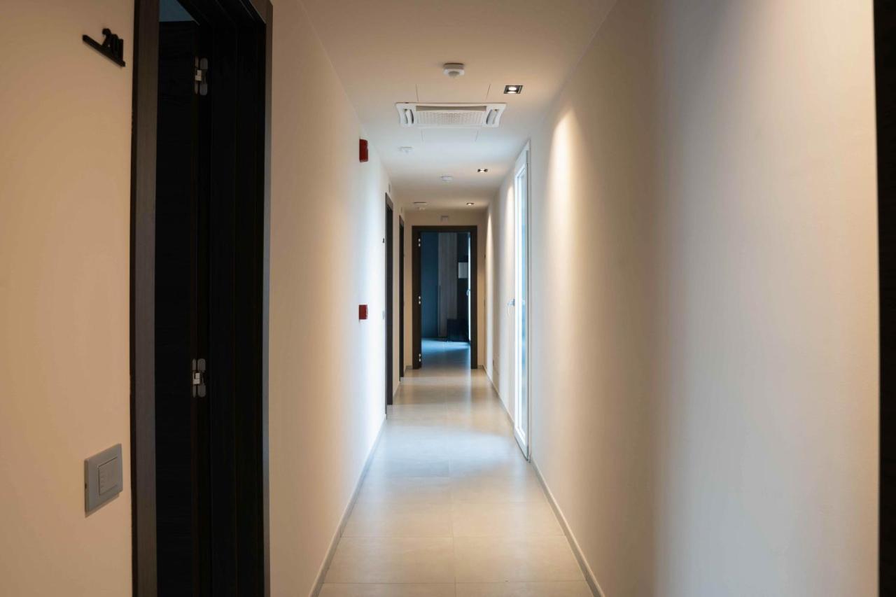 Aparthotel Terranova49 Novara Esterno foto